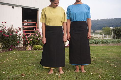 Plain People, Amish Community, Amish Country, Travel Destinations, Harem Pants, Maxi Skirt, Work Wear, The Outsiders, Canning