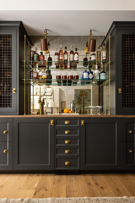 Bourbon Room, Home Wet Bar, Home Bar Rooms, Mirror Backsplash, Home Bar Designs, Bar Designs, Butlers Pantry, Dry Bar, Bar Room