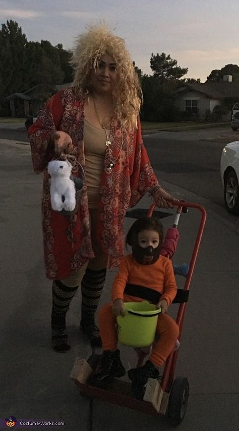 Buffalo Bill Costume, Silence Of The Lambs Costume, Hannibal Lecter Costume, 2017 Halloween Costumes, Lamb Costume, Bunco Ideas, Homemade Costume, Costume Works, Couples Outfits