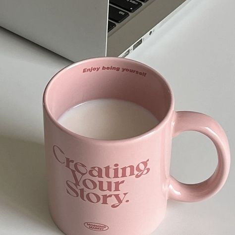 Light Pink Playlist Covers, Pink Writer Aesthetic, Pink Stuff Aesthetic, Pink Autumn Aesthetic, Id Aesthetic, Wallpers Pink, Mug Aesthetic, Pink Mug, Soft Pink Theme