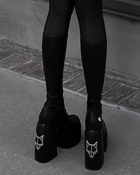 Naked Wolfe, Pretty Heels, Goth Shoes, Image Swag, Funky Shoes, Chunky Shoes, Cute Heels, Girly Shoes, Aesthetic Shoes