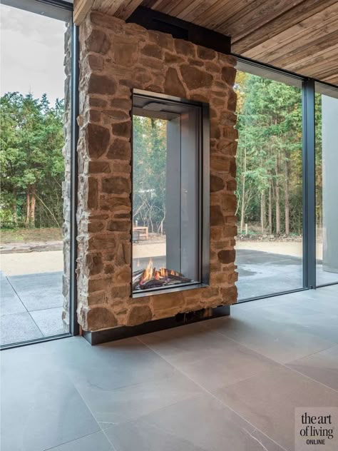 Design Camino, Outside Fireplace, Indoor Outdoor Fireplaces, Outdoor Gas Fireplace, Farmhouse Fireplace, House Extension Design, Home Fireplace, Barndominium Ideas, House Extensions