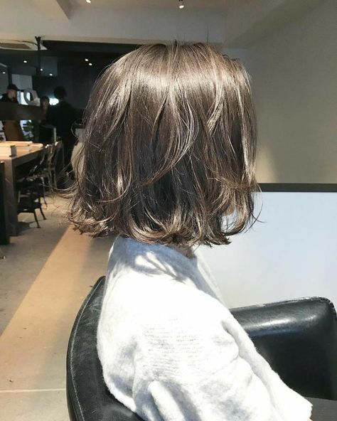 Hair Inspiration Short, Shot Hair Styles, Haircuts Straight Hair, Haircut And Color, Short Hair Haircuts, Bob Haircut, Cut My Hair, Hair Inspo Color, Hairstyles Haircuts