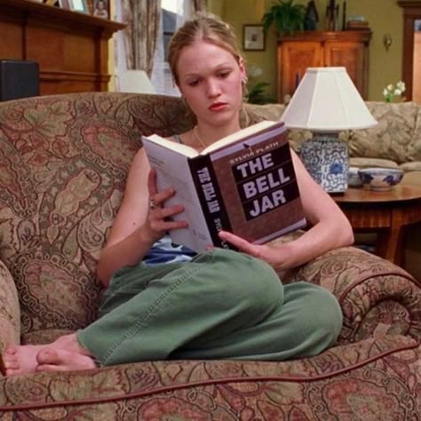 Kat Stratford, Anya Joy, Julia Stiles, 10 Things I Hate About You, John Hughes, The Cardigans, Comfort Movies, I Love Cinema, Dark Theme