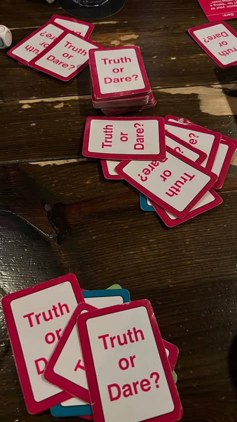 aesthetic card games for girl’s night out Drinking Game Aesthetic, Drinking Games Aesthetic, Girls Game Night Aesthetic, Truth Or Dare Aesthetic, Girls Night Games, Jennifer Lynn, Hangout Ideas, Jennifer Lynn Barnes, Games Aesthetic