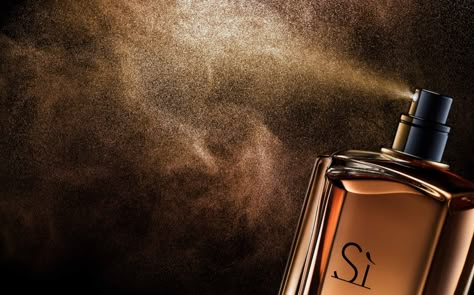 Aesthetic Perfume, Stilllife Photography, Fragrance Photography, Armani Si, Perfume Photography, Portrait Photography Men, Portrait Lighting, Fragrance Bottle, Still Life Photographers