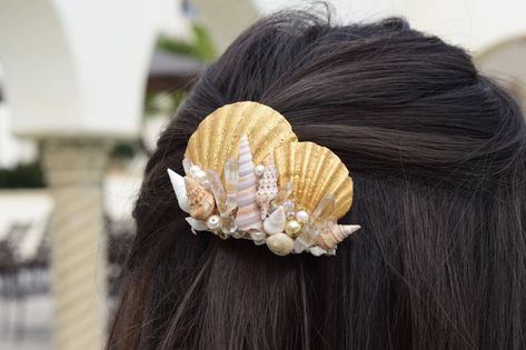 Seashell Hair Clip Mermaid Barrette Aura Crystal Barrette | Etsy Seashell Hair Clips, Beach Flower Girls, Seashell Hair, Mermaid Bride, Mermaid Accessories, Mermaid Crown, Shell Crafts Diy, Aura Crystals, Beach Bride