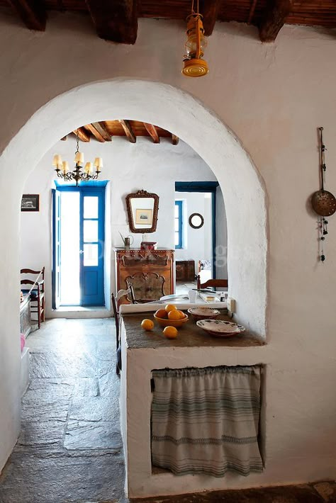 House of Barnstone: Serifos, Greece | DLux Images | Interior & Architectural Photography Meditterean House Interior, Greek House Interior, Greek Homes, Greece House, Cozy Porch, Greek Decor, Casa Cook, Italy House, Adobe House