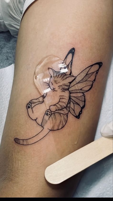 cat with wings tattoo Fairy Wing Tattoos, Butterfly Wing Tattoo, Arte Aries, See Tattoo, Cute Cat Tattoo, Cat Tattoos, Cat Tattoo Designs, Cute Tiny Tattoos, Detailed Tattoo