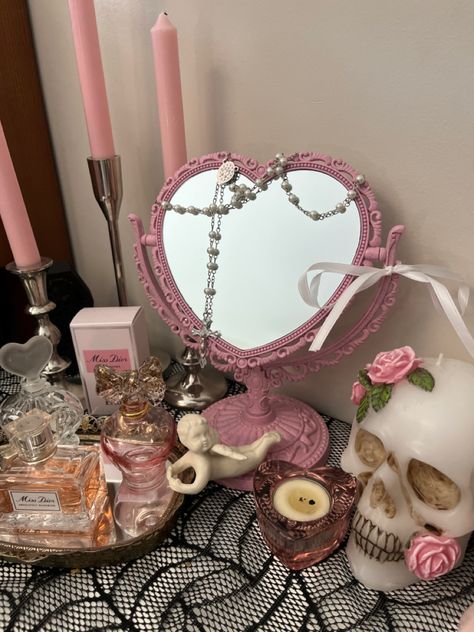 room🎀 Pink Goth Living Room, Goth Princess Room, Coquette Goth Room, Pink Witchy Bedroom, Girly Goth Bedroom, Cute Goth Bedroom, Pink Gothic Room, Black And Pink Room Decor, Pink Goth Bedroom