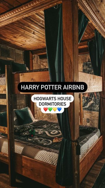 Sarah | Wizarding Creator on Instagram: "‼️ Which Hogwarts house dormitory would you choose? Gryffindor ❤️🦁 Slytherin 💚🐍 Hufflepuff 💛🦡 Ravenclaw 💙🦅 Sharing 4 of the 8 rooms in this Harry Potter themed Air bnb! Each of these themed rooms came with a full sized, built in bunk bed! @greatescapevillas [hosted] ✍️ Bookings: @greatescapevillas 📍Location: Davenport, Florida ✨ The Ravenclaw room had its own full bathroom ✨ The Slytherin and Hufflepuff rooms connected to and share a full bathroom Harry Potter House Design, Harry Potter Bunk Bed, Hufflepuff Bedroom Decor, Harry Potter Room Decor Bedroom Ideas Slytherin, Ravenclaw Common Room Bedrooms, Hufflepuff Dormitory, Hogwarts Inspired Room, Hogwarts Themed Bedroom, Slytherin Aesthetic Bedroom