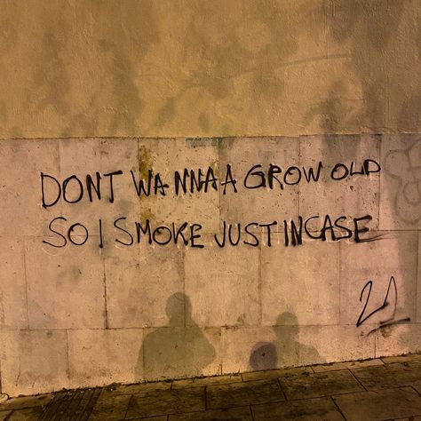 Growing Up Poor Aesthetic, Pan Project, Never Grow Old, Grow Old, Mind Over Matter, Grunge Photography, The Marauders, Growing Old, In My Head