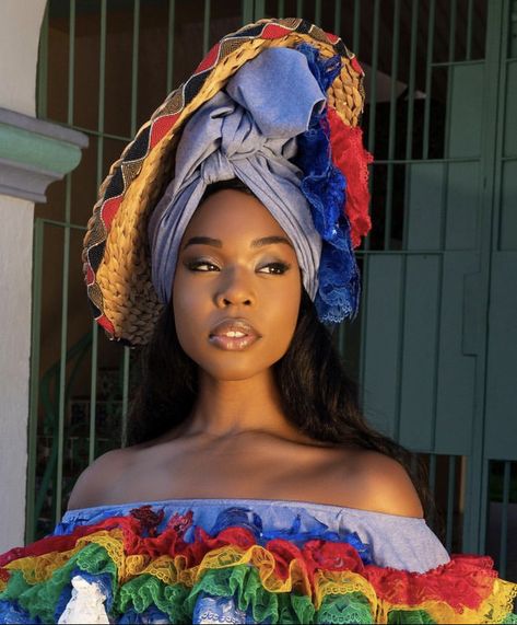 Traditional Brazilian Clothing, Haitian Dress, Carribean Fashion, Haitian Clothing, Haiti History, Haitian Women, In Another Lifetime, Caribbean Outfits, Haitian Culture