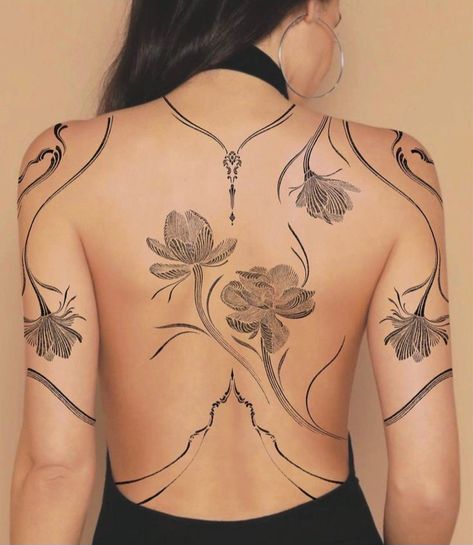 Tattoo Across Upper Back, Women Upper Body Tattoos, Japanese Style Back Tattoo, Intricate Back Tattoo, Vertical Back Tattoo, Back Tattoo Piece, Elegant Back Tattoos For Women, Female Back Tattoos Full, Abstract Back Tattoo