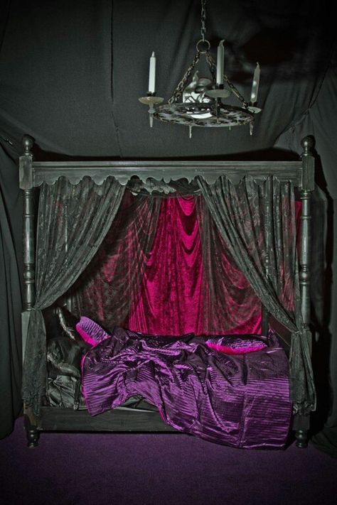 Phantom of the Opera style bedroom!! Gothic Canopy Bed, Vampire Room, Gothic Things, Gothic Bed, Castle Ideas, Spacious Bedroom, Canopy Bed Curtains, Goth Bedroom, Gothic Room