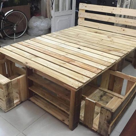 Pallet Bed Frame with Storage Pallet Furniture Bed, Pallet Bed Frame Diy, Bed Frame Diy, Wooden Pallet Beds, Wood Pallet Beds, Pallet Bed Frames, Pallet Bed Frame, Diy Pallet Bed, Pallet Beds