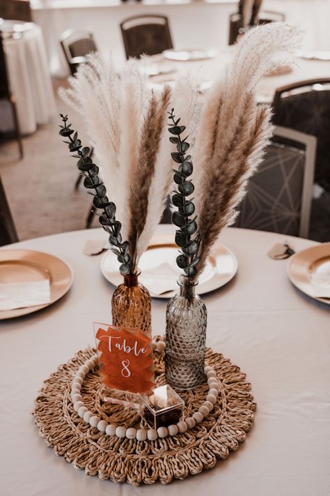 Western Wedding Centerpieces, Western Centerpieces, Western Bridal Showers, Western Wedding Decorations, Boho Wedding Centerpieces, Country Western Wedding, Western Themed Wedding, Country Theme Wedding, Boho Bridal Shower