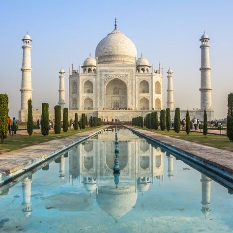 Taj Mahal, Agra city, India. Taj Mahal Image, Delhi Hotel, Delhi Travel, Agra Fort, Taj Mahal India, Famous Buildings, Travel Humor, Destination Voyage, Top Travel Destinations