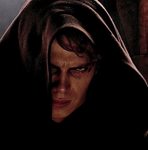 Anakin Pfp Gif, Anakin Skywalker Hood Up, Anakin Skywalker Liar, Anakin Skywalker Lucifer, Anakin Skywalker Pfp Aesthetic, Anakin Sith Eyes, Evil Anakin Skywalker, Anakin Crying, Anakin Fallen Angel