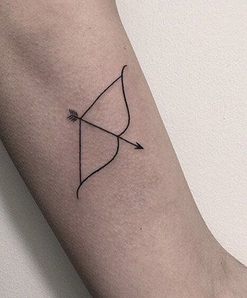 Bow Arrow Tattoos For Women, Minimalist Bow And Arrow Tattoo, Arrow Tattoo Aesthetic, Bow N Arrow Tattoo, Simple Sagittarius Tattoo Designs, How And Arrow Tattoo, Aries Arrow Tattoo, Simple Bow And Arrow Tattoo, Tiny Bow And Arrow Tattoo