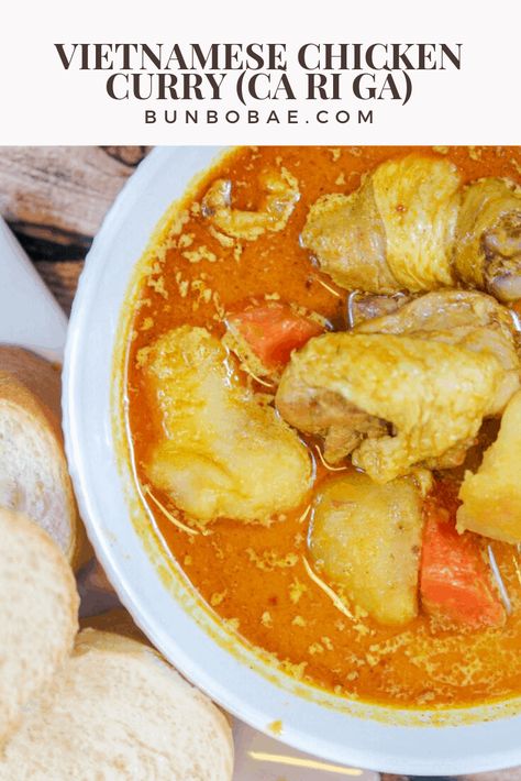 Thai Chicken Coconut Curry, Garlic Bread Homemade, Grilled Garlic Bread, Curry Buns, Red Pepper And Tomato Soup, Baked Salmon In Foil, Pepper And Tomato Soup, Chicken Coconut Curry, Easy Vietnamese Recipes