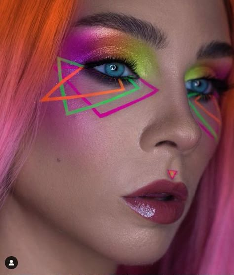 Euphoria Inspired Makeup, Inspired Makeup Looks, Sapphire Eyes, 80s Makeup, Neon Makeup, Carnival Makeup, Makeup Eyeshadow Palette, Face Art Makeup, Rave Makeup