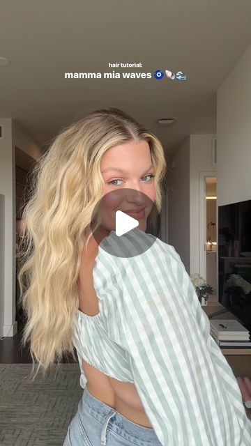 Meredith Welborn on Instagram: "how to get the most perfect, effortless, mamma mia waves 🧿🐚🌊 wavy hair is my go-to summer look and i wanted to share my tips for the perfect beach waves…  curling iron technique (1 1/4 inch): - wrap away from your face - start at the top, wrap the hair, unwrap, drag down curling iron and repeat - leave an inch out at the bottom  three barrel waver technique (1 inch): - don’t start at the top of the section - start ~2 inches down - have tool at an angle - leave an inch out at the bottom  products: @thedrybar hot toddy heat protectant @hottoolspro 1 1/4 inch pro gold @insertnamehere triple barrel hair waver @theouai hair oil  @bumbleandbumble dryspun texture spray  #wavyhair #hairhacks #summerhair #mammamia" Waver Tool Hair, Mamma Mia Curls, How To Do Mermaid Waves, Katrina Scott Hair, Deep Waver Iron Hairstyles, Hair Waver Iron Tutorial, Triple Barrelled Hair, How To Get Wavy Hair Overnight, Triple Barrelled Hair Styles