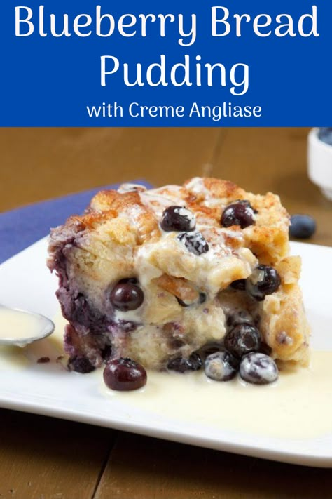 Blueberry Bread Pudding, Blueberry Pudding, Pudding Desserts Recipes, Blueberry French Toast Casserole, Puding Roti, Bread Pudding Recipes, Spice Bread, Bread Puddings, Blueberry French Toast