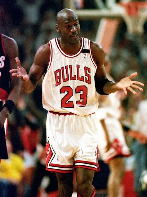 June 3rd, 1992: the Birth of The Shrug.    After hitting his sixth 3-pointer in the first half against the Blazers in Game 1 of the 1992 NBA Finals, Michael Jordan gave us one of the most iconic reactions in sports history. Mike Jordan, Jordan Pictures, Jeffrey Jordan, Michael Jordan Photos, Michael Jordan Pictures, 90s Nba, Jordan Bulls, Michael Jordan Chicago Bulls, Jordan Photos