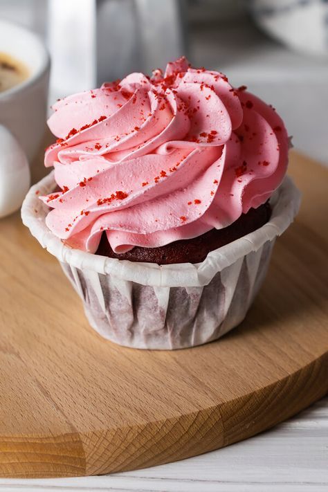 7 Minute Frosting Recipe, Cherry Frosting Recipe, Cherry Buttercream Frosting, Boiled Frosting, Marzipan Recipes, Icing For Cakes, Rolled Buttercream, Recipes Using Cooked Chicken, Ganache Recipes