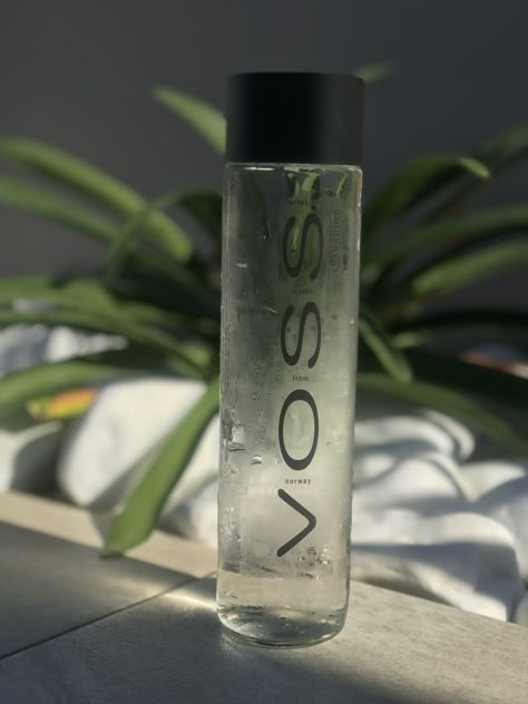 voss Voss Water Aesthetic, Agua Voss, Voss Water Bottle, Gothic Office, Voss Water, Fancy Water Bottles, Fancy Water, Bossbabe Quotes Motivation, Care Routine Aesthetic