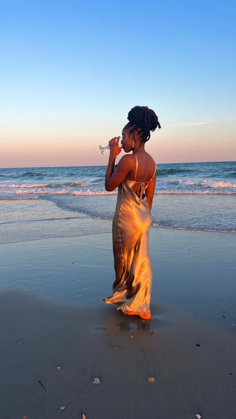 Beach Sunset Inspo Pics, Lake Photoshoot Black Women, Beach Pictures Poses Wearing Dress, Photoshoots On The Beach, Golden Hour Photoshoot Black Women, Beach Party Photoshoot, Beach Themed Photo Shoot, Sunset Beach Pictures Black Women, Birthday Photoshoot Ideas At The Beach