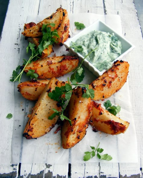 Moroccan-style roast wedges + coriander yoghurt Roasted Potato Recipes, Roast Potatoes, Moroccan Food, Think Food, Naan, Tortillas, Finger Food, I Love Food, Food Glorious Food