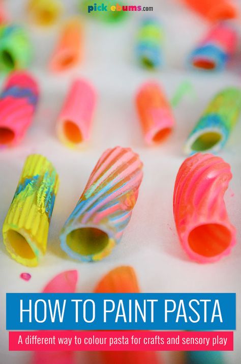 Painting Pasta to Thread - Picklebums Spring Time Activities, Purim Crafts, Pasta Crafts, Art Activity For Kids, Noodle Art, Spring Arts And Crafts, Pasta Art, Sensory Tub, Daily Crafts