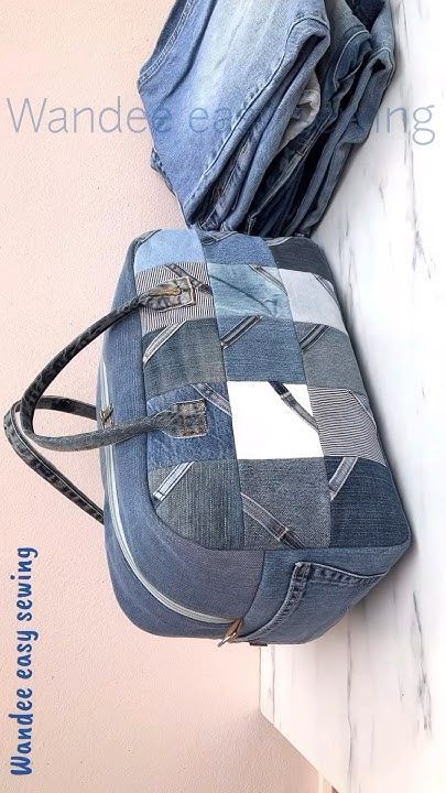 Denim Sewing Projects Upcycling, Denim Bags From Jeans Patterns, How To Make Bag, Denim Bags From Jeans Diy, Denim Scraps Ideas, Old Jeans Ideas, Recycle Jeans Projects, Old Jeans Projects, Diy Denim Bags