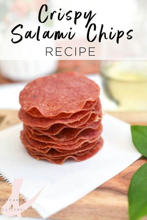 Need an easy party snacks recipe? Try these crispy baked Salami Chips! Carnivore Party Food, Baked Salami, Salami Appetizer, Salami Chips, Yummy Appetizers Parties, Party Snacks Easy, Party Appetizer, Easy Appetizer Recipes, Low Carb Snacks