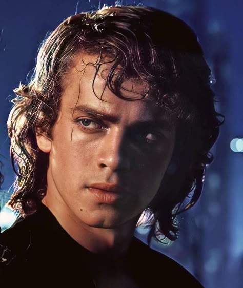 Anakin Skywalker Icon, Damien Chazelle, Anakin Vader, Anakin And Padme, Star Wars Anakin, Hayden Christensen, Star Wars Pictures, Star Wars Images, Anakin Skywalker