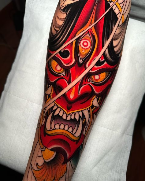 👹HANNYA👹 Neo Japanese tattoos are always welcome, one of my favorite characters in Japanese folklore are the demons represented in these beautiful full color masks, thank you for allowing me to make beautiful pieces for you, it is always an honor. . 👹HANNYA👹 Tatuajes en Neo japones siempre son bienvendios, de mis personajes favoritos en el folclor japones son los demonios representados en estas lindas mascaras full color, gracias por permitirme realizar piezas hermosas para ustedes, siempre e... Neo Japanese Tattoo, Color Masks, Japanese Demon Tattoo, Neo Japanese, Mexico Tattoo, V Tattoo, Hannya Mask Tattoo, Neo Tattoo, Spirit Tattoo