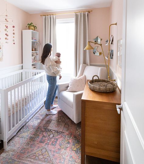 Nursery Furniture Layout, Small Nursery Layout, Newborn Baby Girl Nursery, Farmhouse Balcony, Small Baby Nursery, Balcony Modern, Small Room Nursery, Nursery Layout, Boho Balcony