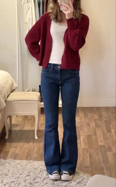 Red Button Up Sweater Outfit, Winter Flared Jeans Outfit, College Lecture Outfits, Flair Jeans Outfit Aesthetic, Deep Winter Outfits For Summer, Winter Tone Outfits, Maroon Converse Outfit, Maroon Top Outfit, Outfit Inspo University