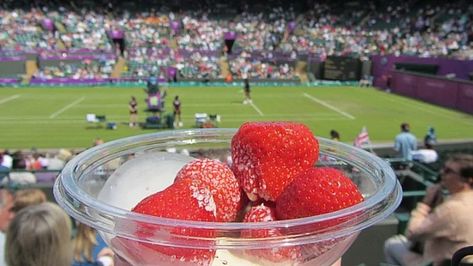 Wimbledon Party Food, Wimbledon Strawberries And Cream, Wimbledon Party, Book Club Food, Book Club Party, Quintessentially British, Lemon-lime Soda, Life In London, Cross Road