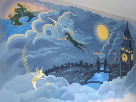 Peter Pan Mural Nursery, Disney Mural Ideas, Peter Pan Painting Ideas, Nursery Disney Theme, Peter Pan Baby Room, Peter Pan Mural, Peter Pan Bedroom Ideas, Disney Mural Painting, Peter Pan Room Ideas