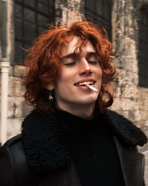 Man With Long Hair Reference, Male Red Hair Aesthetic, Male Ginger Hairstyles, Red Haired Man Aesthetic, Men With Strong Jawline, German Features Face, Red Hair Man Aesthetic, Male Auburn Hair, Feminine Men Photography