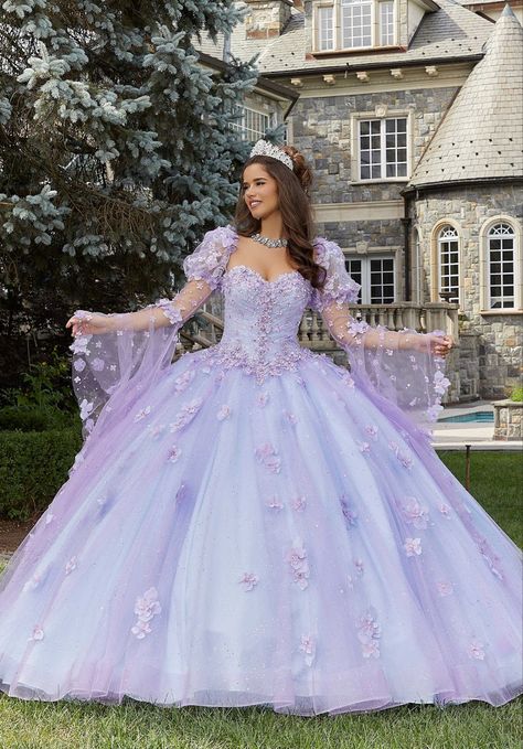 Quinceanera Dresses Damas, Xv Dresses, Purple Quince, Quinceanera Themes Dresses, Damas Dresses, Purple Quinceanera Dresses, Quinceñera Dresses, Fairytale Gown, Pretty Quinceanera Dresses