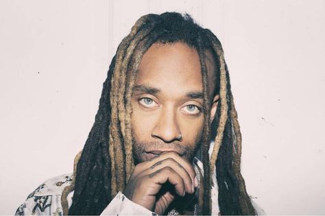 Dreads For Men, Hairstyles Dreads, Celebrity Candids, Mens Dreads, Source Magazine, Dolla Sign, Sign Aesthetic, Ty Dolla Sign, Black Celebrity News