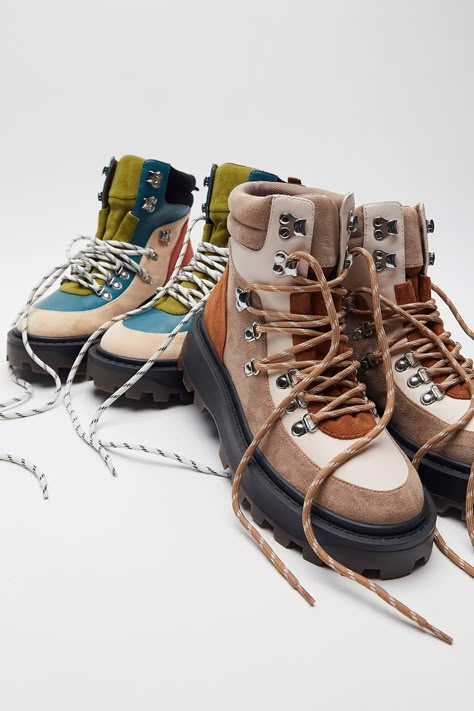 Best Hiking Shoes For Women, Walking Outfit Outdoor, Outfit Trekking, Hiking Outfits Summer, Trail Outfits, Outdoorsy Outfits, Hiking Shoes For Women, Walking Outfit, Outfit Outdoor