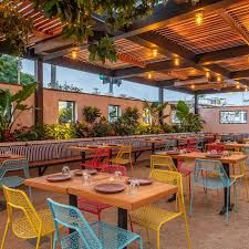 Venice's Mexican Cantina Nueva Has Plenty of Colorful Patio Dining - Eater LA Mexican Restaurant Decor Ideas, Restaurant Decor Ideas, Colorful Coffee Shop, Destin Restaurants, Venice Restaurants, Bakery Shop Interior, Mexican Restaurant Decor, Outdoor Restaurant Patio, Outdoor Restaurant Design