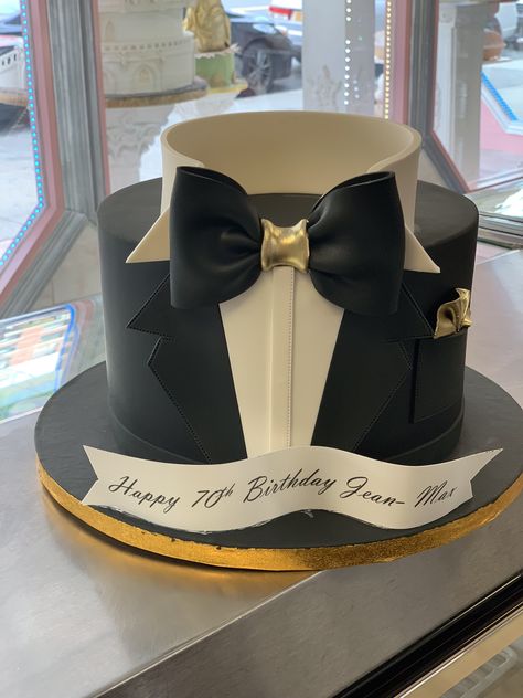 Tuxedo Themed Birthday Cake Tuxedo Cake Design, Birthday Cake For Papa, 60th Birthday Cake For Men, Cake Design For Men, Tuxedo Cake, Theme Birthday Cake, 25th Birthday Cakes, 60th Bday, Birthday Cake For Husband