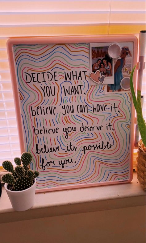 Creative White Board Ideas, What To Write On A White Board In Room, Motivational White Board Ideas, Whiteboard Art Quotes, Aesthetic White Board Ideas, Things To Write On A White Board, White Bored Ideas, Aesthetic Whiteboard Ideas, Dorm Whiteboard Ideas