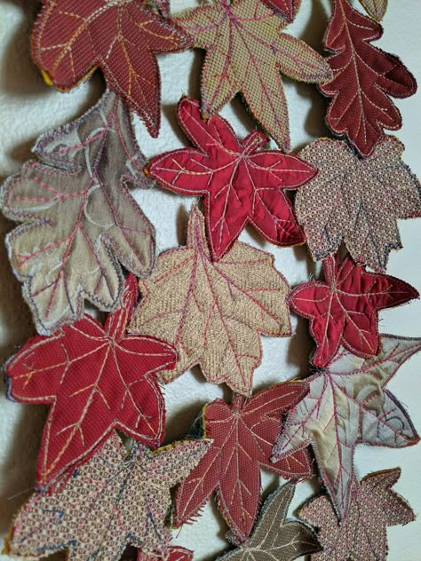 Applique Textile Art, Autumn Textile Art, Textile Collage Art, Autumn Textiles, Patterns In Nature Texture, Winter Textiles, Zwia Lipkin, Textile Leaves, Textiles Nature